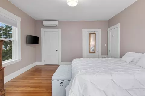 855 Great Plain Ave #1, Needham, MA 02492 photo 24