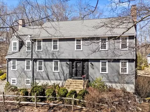 38 Granite St, Hopkinton, MA 01748