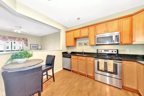 57 Augustus Ct #2003, Reading, MA 01867 photo 5
