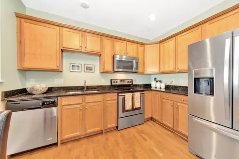 57 Augustus Ct #2003, Reading, MA 01867 photo 7