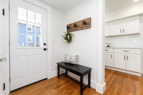 43 Eustis Ave, Wakefield, MA 01880 photo 11