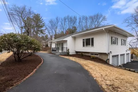 106 Juniper Ridge Rd, Westwood, MA 02090