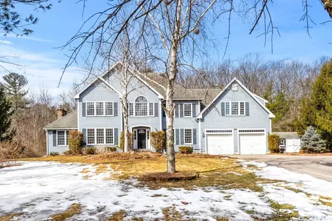 31 Fawn Ter, Groton, MA 01450