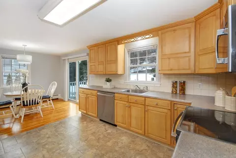 57 Wright Rd, Concord, MA 01742 photo 3