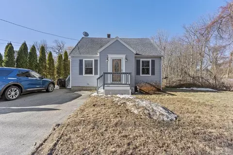 622 Hilldale Ave, Haverhill, MA 01832