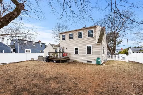 Exterior - 3 Gray Rd, Beverly, MA 01915 photo 7 of 7