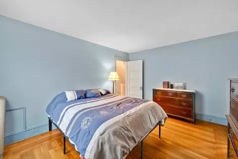 Bedroom - 44 Lyndale St, Springfield, MA 01108 photo 8 of 10