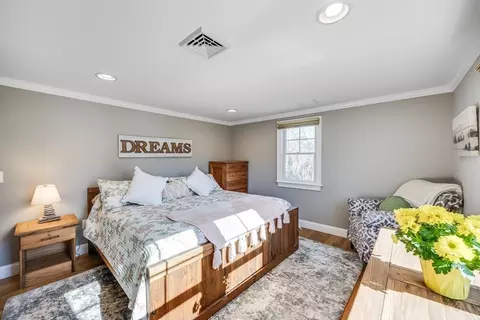 Bedroom - 45 Tracy Ln, Eastham, MA 02642 photo 3 of 4