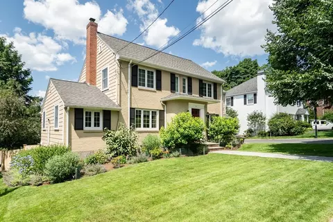 41 Amherst Rd, Waban, MA 02468