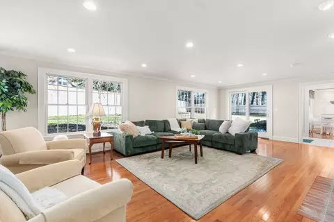 6 Glendale Rd, Needham, MA 02492 photo 9