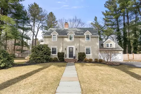 6 Glendale Rd, Needham, MA 02492