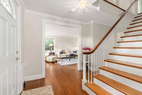 6 Glendale Rd, Needham, MA 02492 photo 4