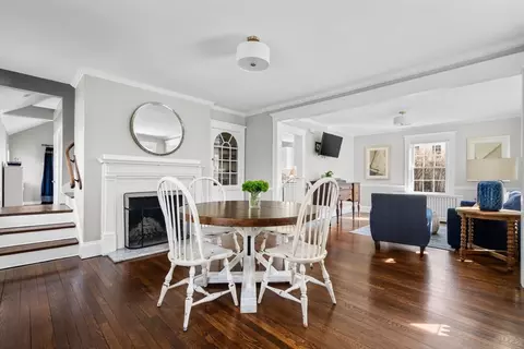 Dining - 19 Beal St, Hingham, MA 02043 photo 1 of 2