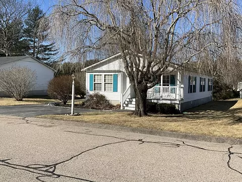 3 Country #DRIVE, Bridgewater, MA 02324