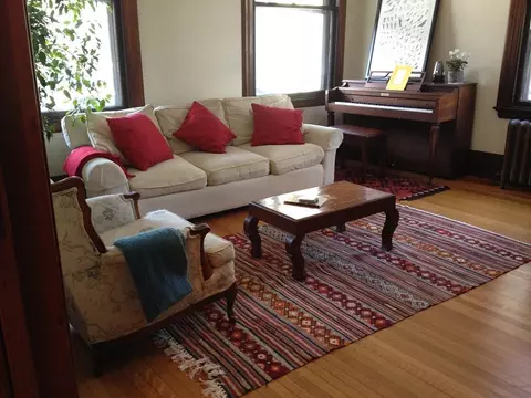 111 Davis Ave #1, Brookline, MA 02445 photo 2