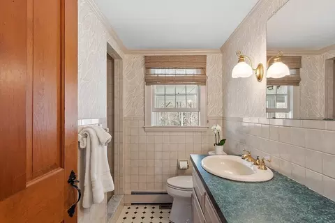 54 Ayer Rd, Harvard, MA 01451 photo 9