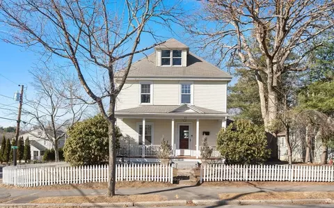 43 Pennsylvania Ave, Newton, MA 02464