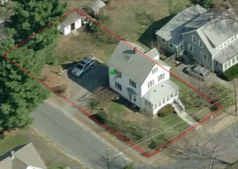 11 Greenough St, Needham, MA 02494 photo 3