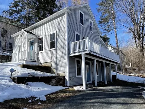 44 Green St, Shelburne Falls, MA 01370