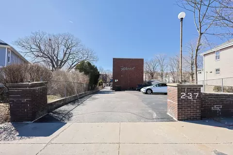 237 Cummins Hwy, Boston, MA 02131