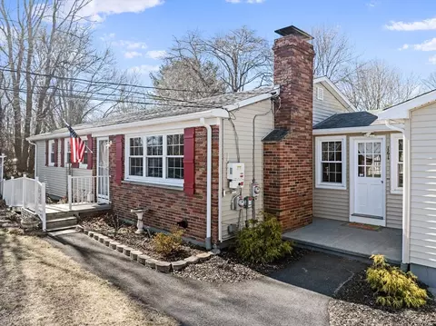 161 Gifford Rd, Westport, MA 02790