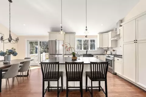 47 Big Blue Dr, Milton, MA 02186