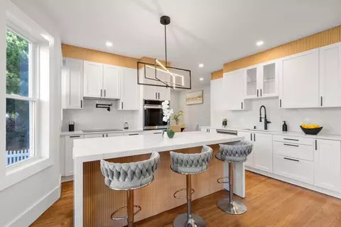 32 Boyd St #32, Watertown, MA 02472