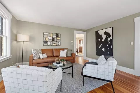 Living - 431 Main St, Acton, MA 01720 photo 6 of 7