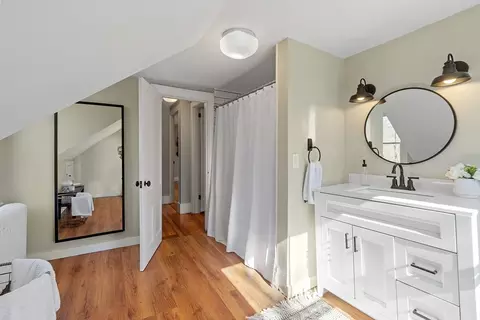 Bath - 431 Main St, Acton, MA 01720 photo 4 of 4