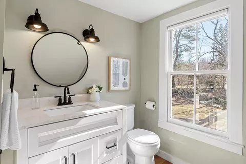 Bath - 431 Main St, Acton, MA 01720 photo 3 of 4