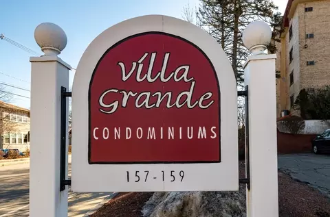 157 Franklin St #U-B1, Stoneham, MA 02180