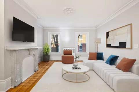 51 Baldwin St #2, Boston, MA 02129