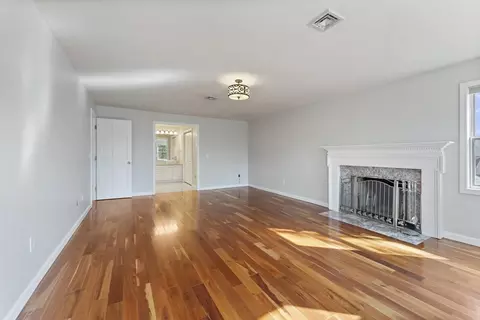 134 Christopher Ter, West Springfield, MA 01089 photo 26