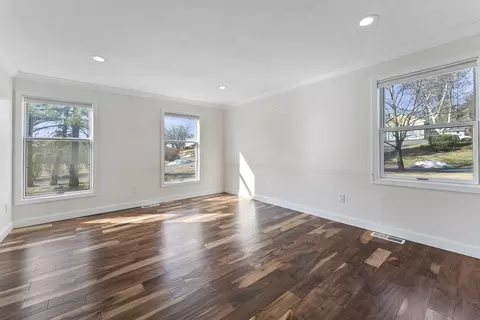 134 Christopher Ter, West Springfield, MA 01089 photo 6