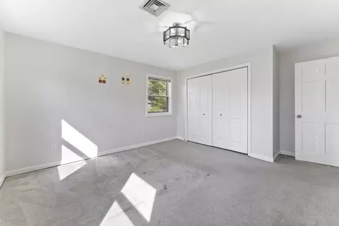 134 Christopher Ter, West Springfield, MA 01089 photo 31