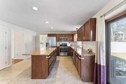 134 Christopher Ter, West Springfield, MA 01089 photo 19