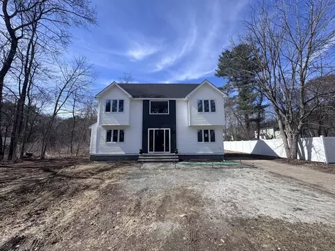 19 Rawson Ave, Oxford, MA 01540