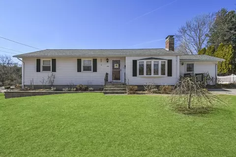 128 Burnett St, Auburn, MA 01501