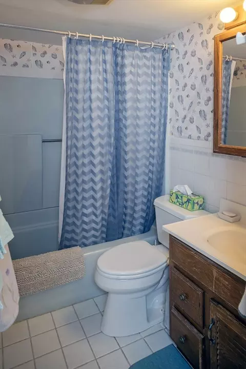 21 Surry Rd, Hingham, MA 02043 photo 9