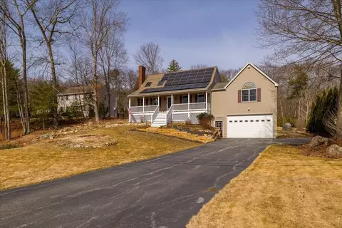 32 Camile Rd, Webster, MA 01570 photo 2