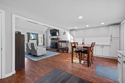 32 Camile Rd, Webster, MA 01570 photo 13