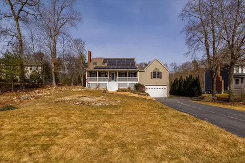 32 Camile Rd, Webster, MA 01570 photo 3
