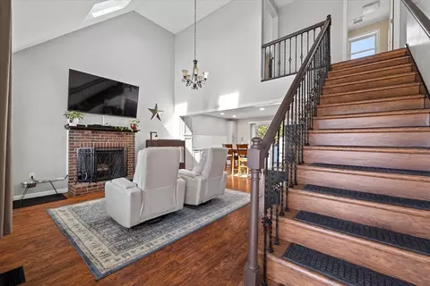 32 Camile Rd, Webster, MA 01570 photo 5