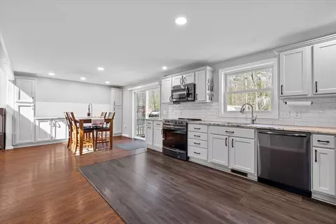 32 Camile Rd, Webster, MA 01570 photo 10