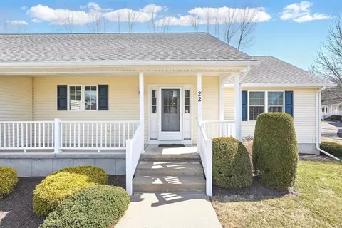 22 Lazy D Dr #22, Easthampton, MA 01027 photo 4