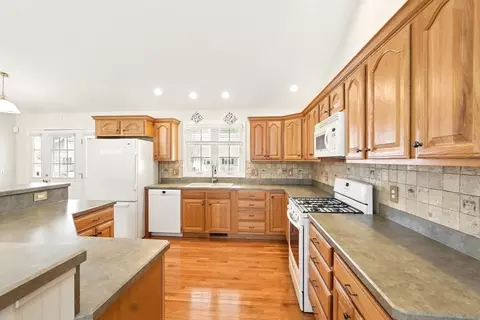 22 Lazy D Dr #22, Easthampton, MA 01027 photo 16