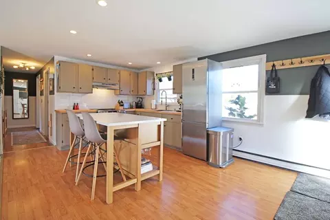 23 E Maple St, Easthampton, MA 01027 photo 16