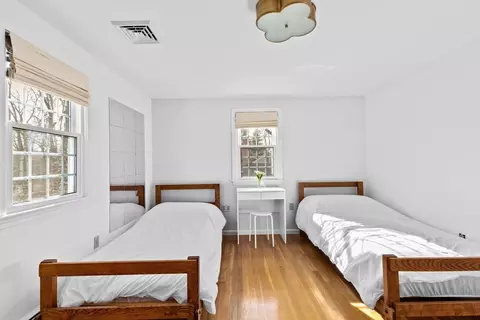 31 Park Cir, Hingham, MA 02043 photo 16