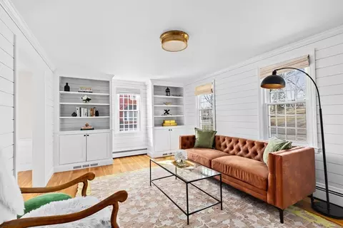 31 Park Cir, Hingham, MA 02043 photo 2