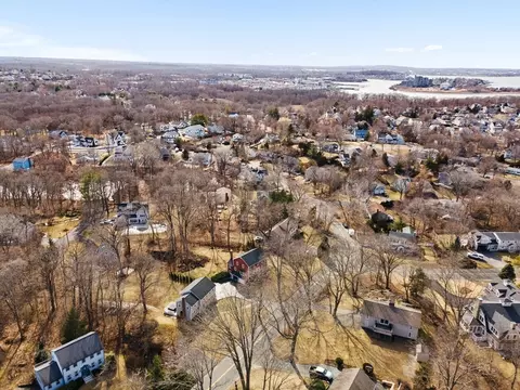 31 Park Cir, Hingham, MA 02043 photo 24